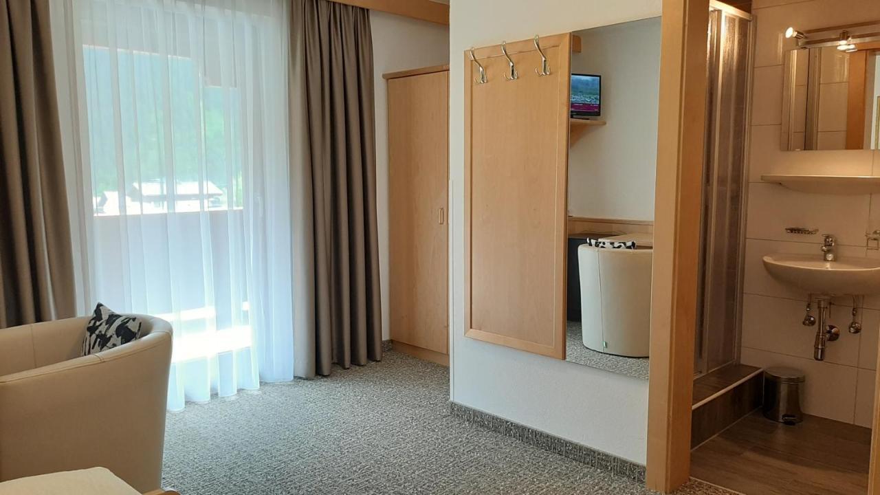 Hotel Garni Bergland Neustift im Stubaital Ngoại thất bức ảnh